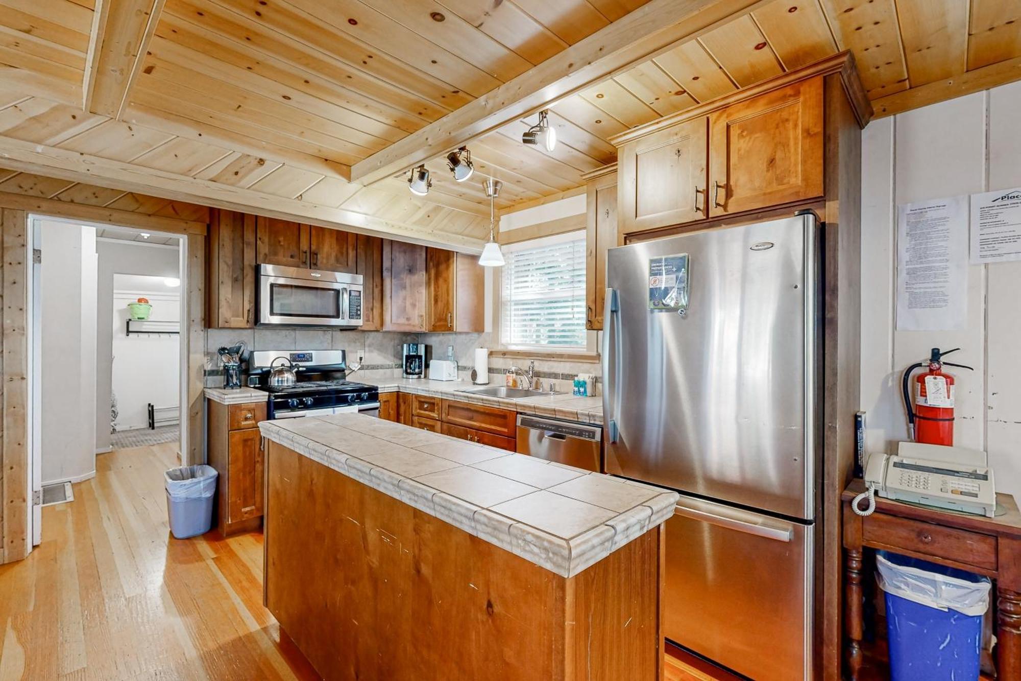 Chic Carnelian Bay Cabin Exterior foto
