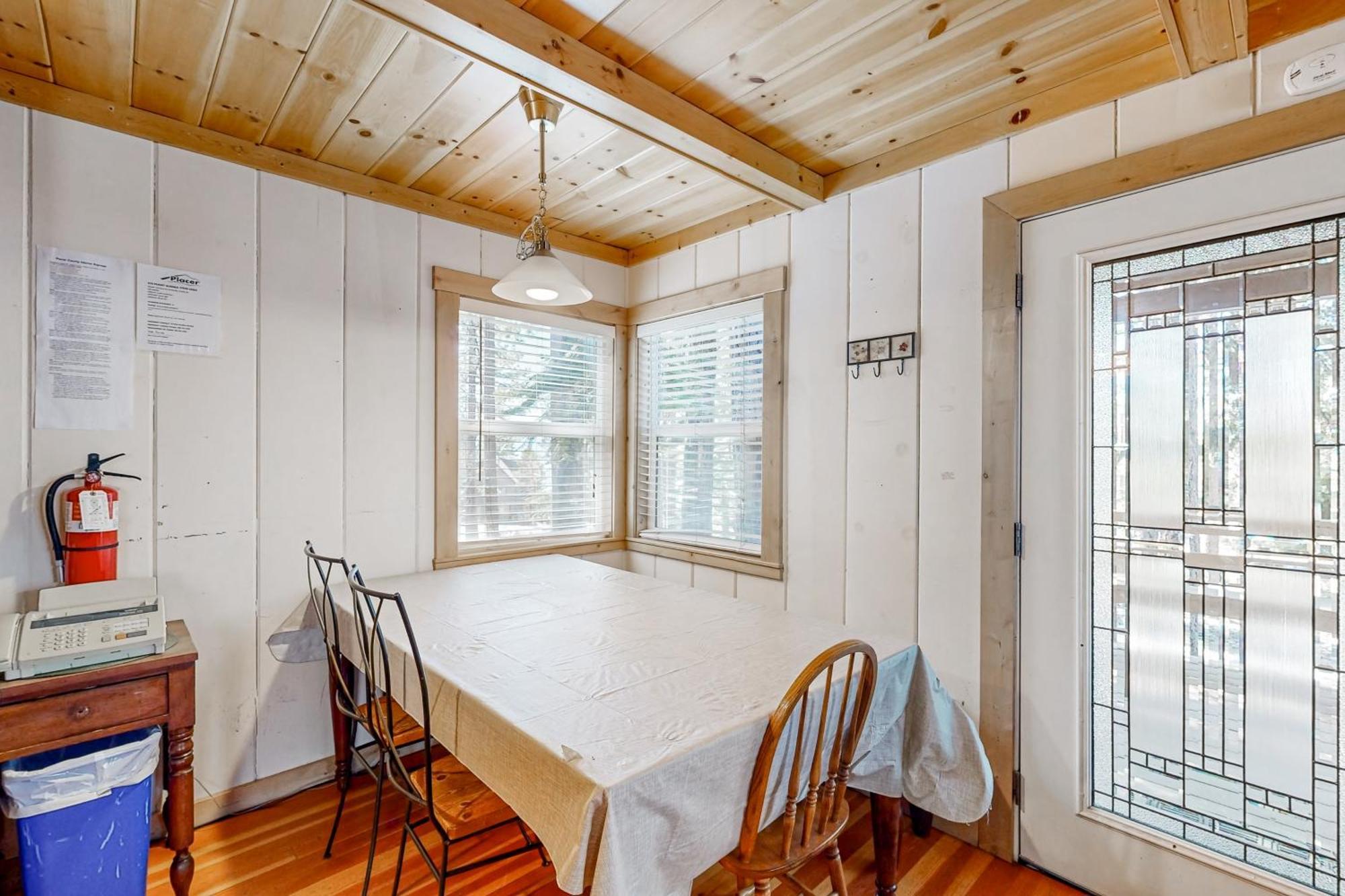 Chic Carnelian Bay Cabin Exterior foto