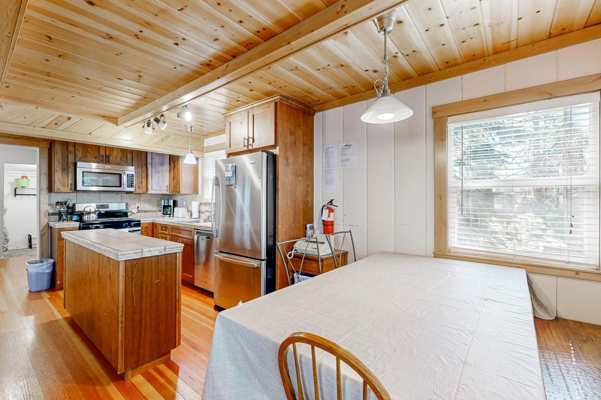 Chic Carnelian Bay Cabin Exterior foto